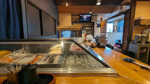 鮨と旬菜処須田