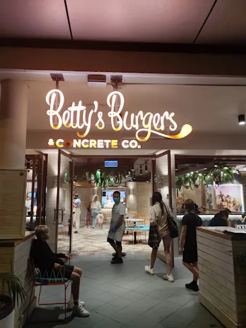 Betty's Burgers