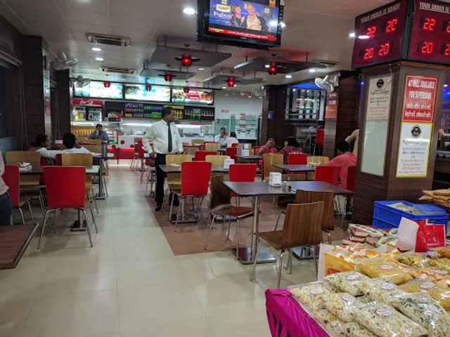 Madan Sweets & Restaurant in Ghaziabad