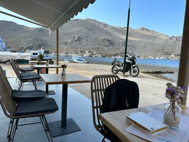 Kamares Coffee - Snacks & More