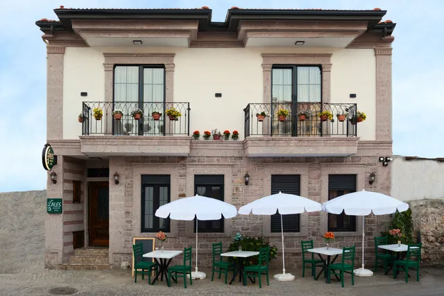 Ales Ayvalık Otel