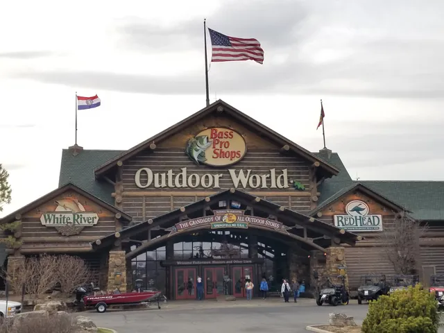 Bass Pro Shops