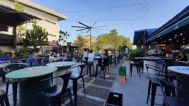 OTS Food Court Trading Merdeka Permai Sdn. Bhd.