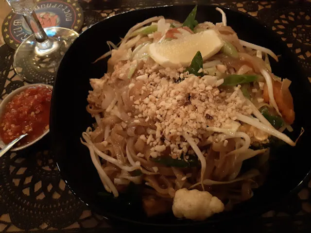 ComeOnIn Thai Food & Craft Beer