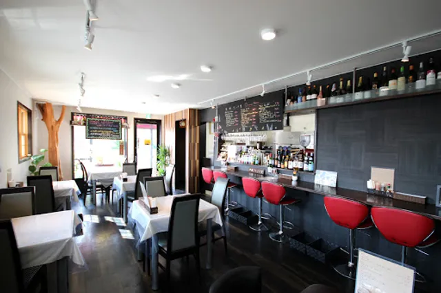 Cafe Bistro Awase French Do