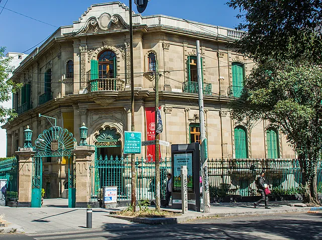 Casa Universitaria del Libro UNAM