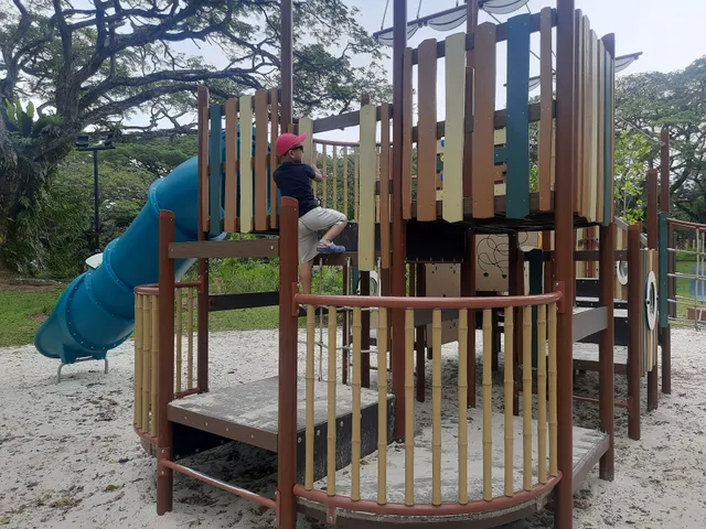 Pasir Ris Beach Park