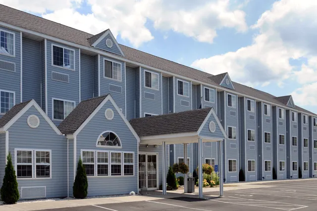 Quality Inn & Suites Grove City-Outlet Mall