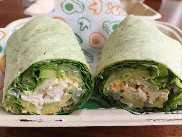 Happy Salad Pio Pico