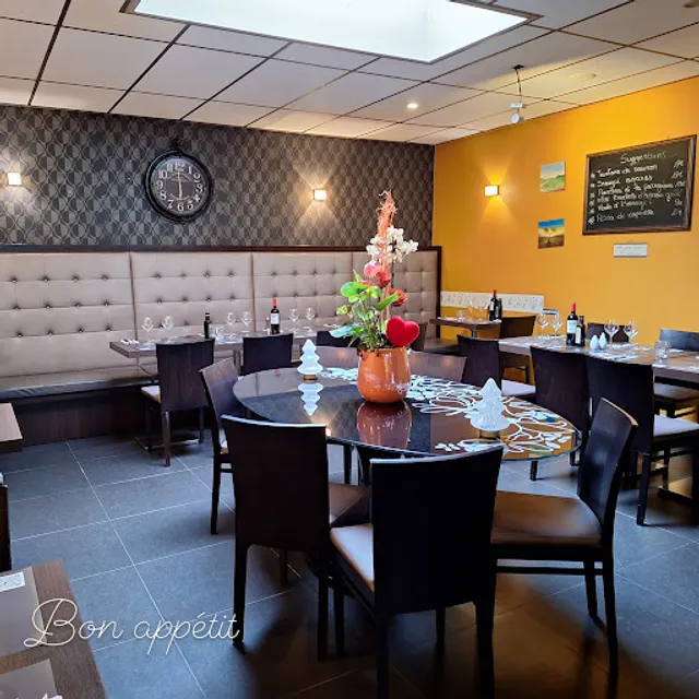 Pizzeria restaurante pasta comedia