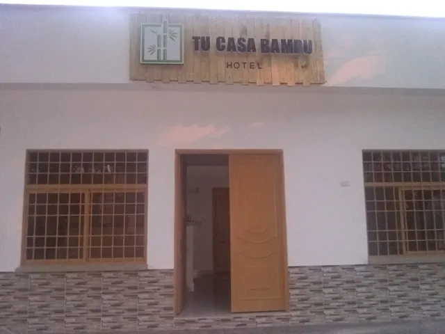 Hotel tu casa bambú