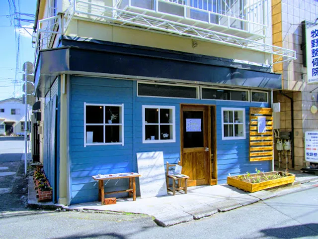 サステイナブル カフェ＆サロン ハル