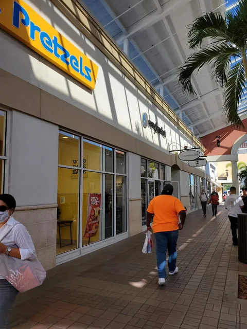 Victoria's Secret Outlet