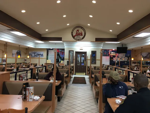 Leo's Coney Island (12 Mile/Farmington Rd)