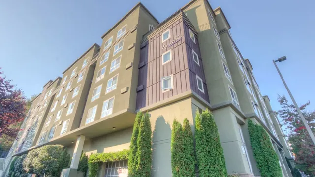 Excalibur Apartment Homes