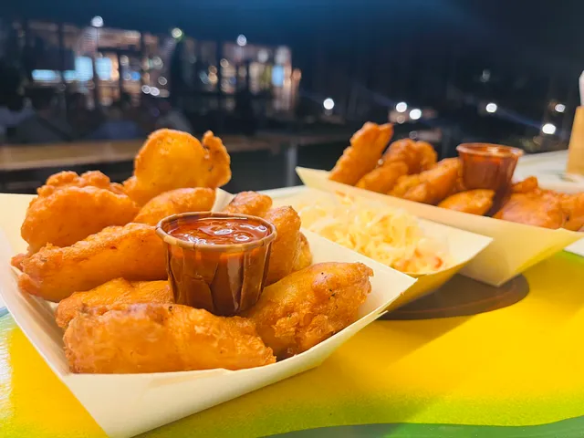 Haitiennement Bon Food Truck