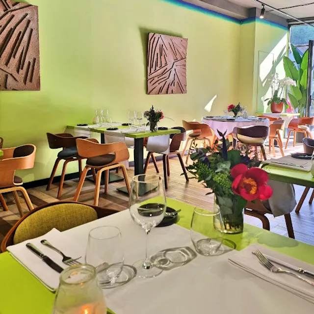 Restaurant Nona Manis