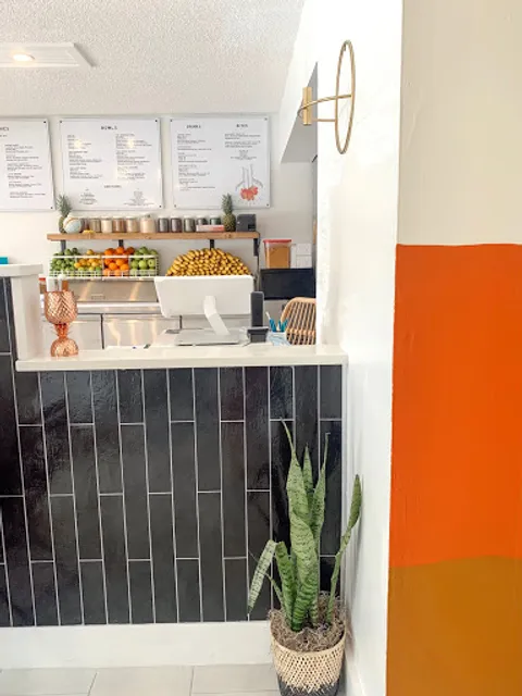 Juicy St. Augustine • A Juice Cafe