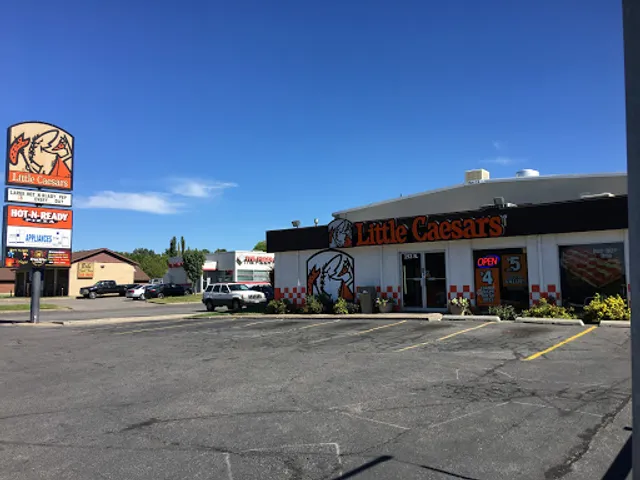 Little Caesars Pizza