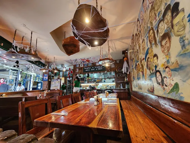 Bistro Valhalla Charlies