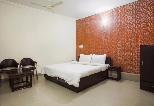 OYO 86137 Hotel Le Princess