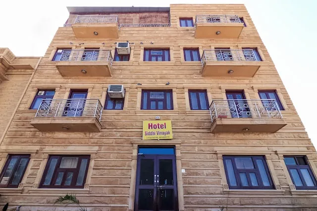 OYO Hotel Siddhi Vinayak