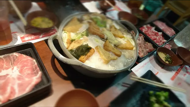 Suki-Ya - All you can eat shabu shabu (Marina Square)