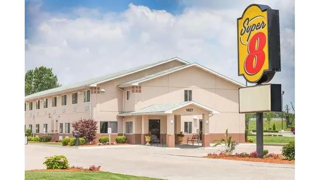 Super 8 by Wyndham Owensboro