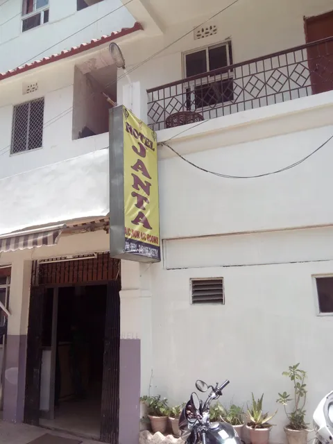 Janta Hotel