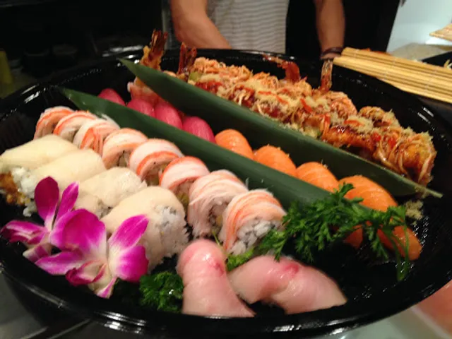 Fuji Sushi Bar & Grill