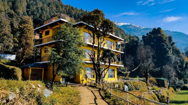 The Hosteller Mcleodganj, Upper Bhagsu