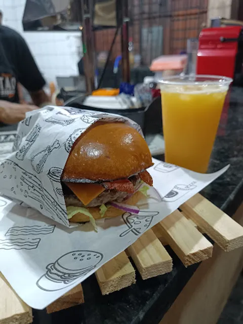 Tão Burguer Praia