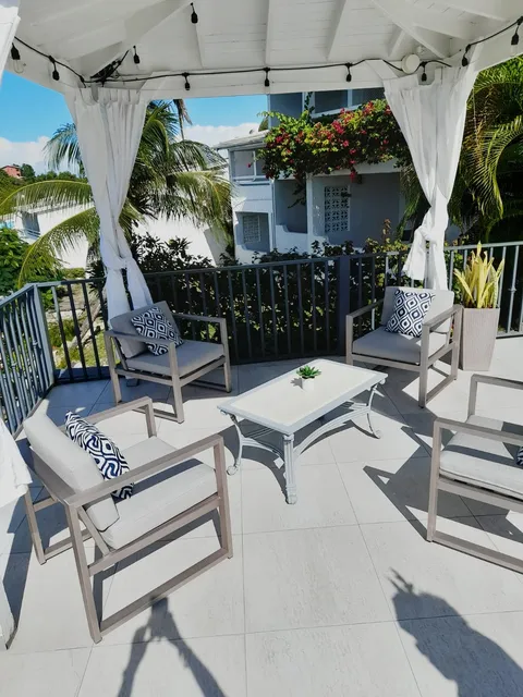 Bay House Restaurant & Bar