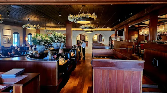 Brentwood Restaurant