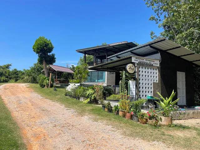 Porsampao Camp & Resort