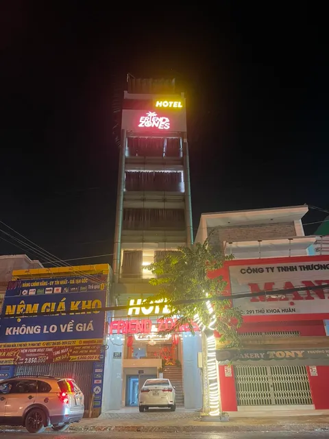 khách sạn Friend ZoneS Hotel
