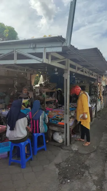 Snack Bu Yanti Bantengan