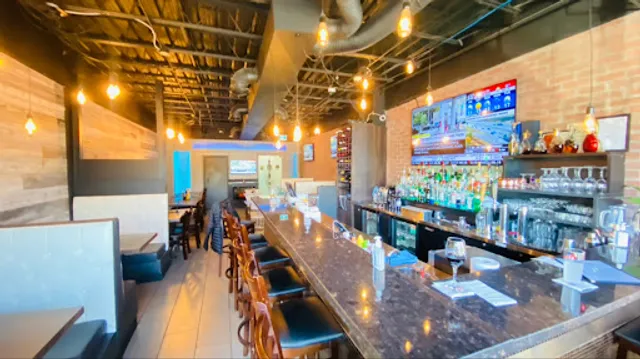 Carbon Bar and Grill