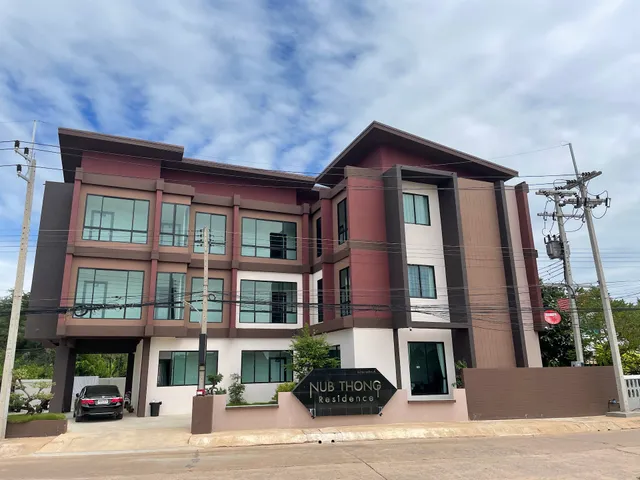 Nub Thong Residence