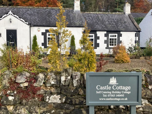 Castle Cottage
