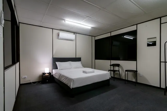 Aayu Beach St - Hostel in George Town, Penang