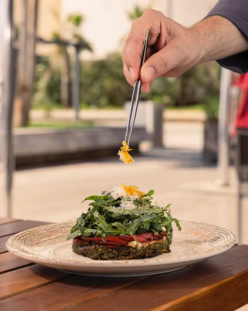 Art People Restaurant, Aïshti by the Sea