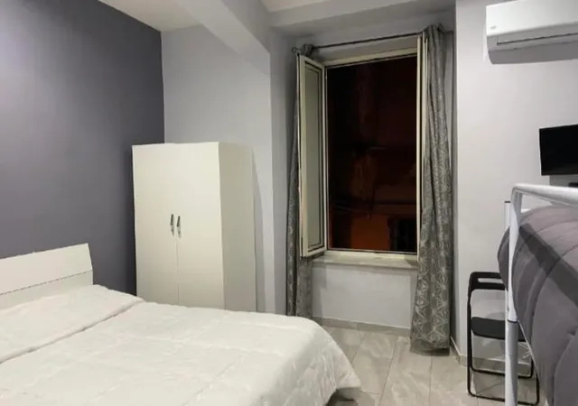 B&B Della Fortuna (Private Room In The Center Of Naples)