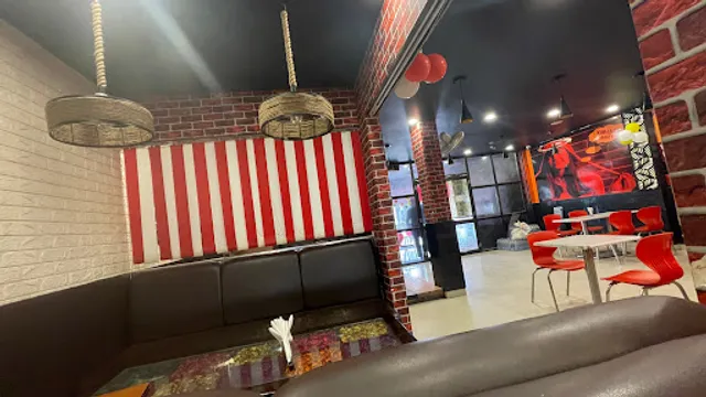 EFC Everest Food Court