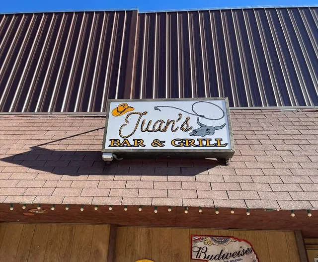 Juan's Bar & Grill