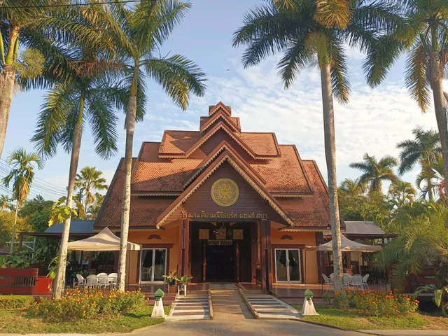 Silamanee Resort & Spa Hotel