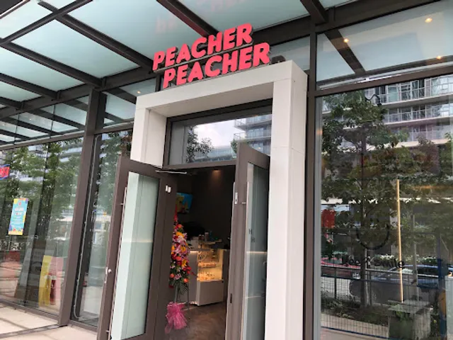 Peacher Peacher