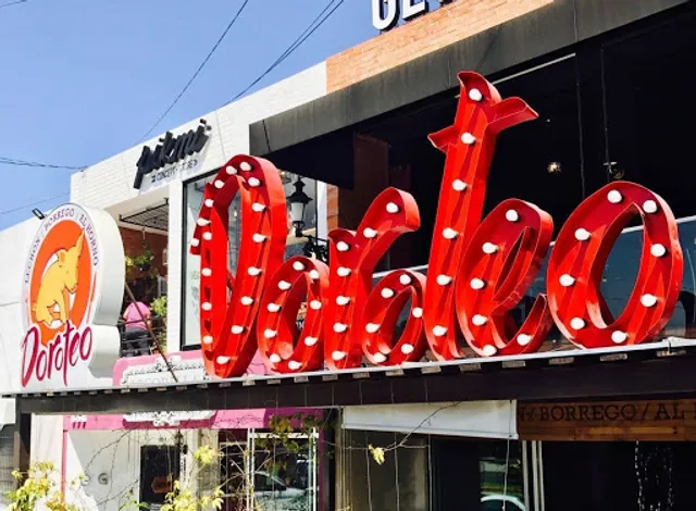 Lechón al Horno de Doroteo