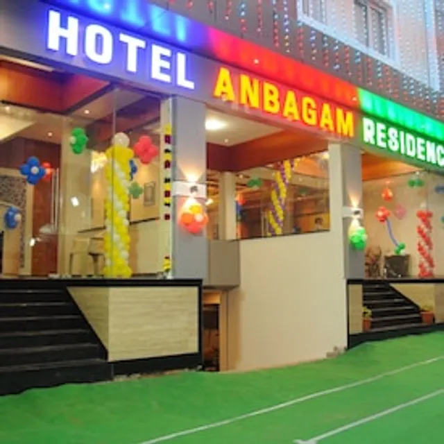 HOTEL ANBAGAM RESIDENCY