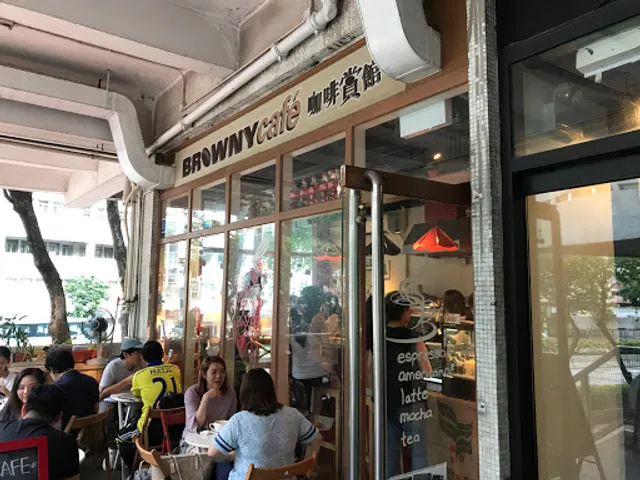 Browny Cafe